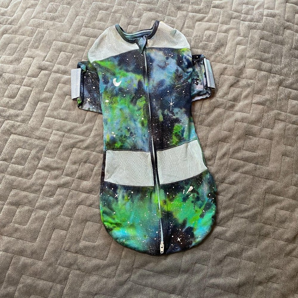 Galaxy Dyed Snoo Sleep Sack Swaddler || Medium